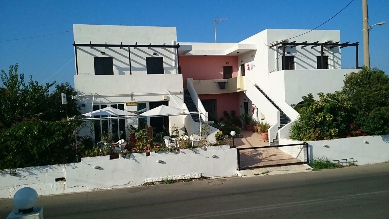 Iliaktida Apartments Rapaniana ภายนอก รูปภาพ